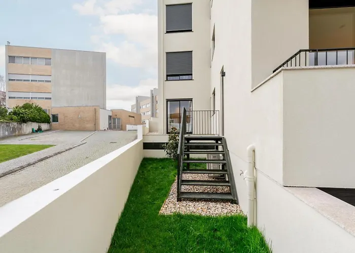 Διαμέρισμα Hostwise - Stylish Flat With Terrace & Garage Πόρτο