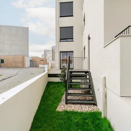公寓 Hostwise - Stylish Flat With Terrace & Garage 波尔图
